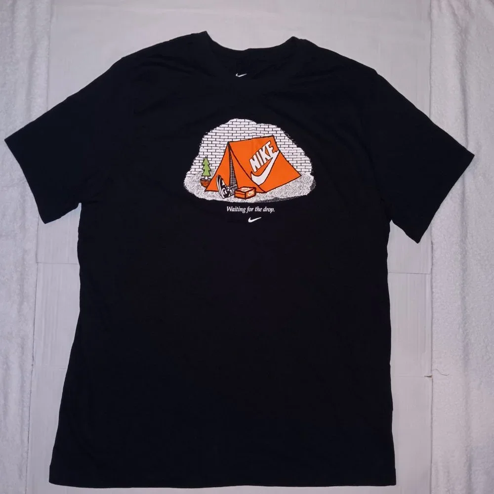 Nike Black Graphic Men's Shirt